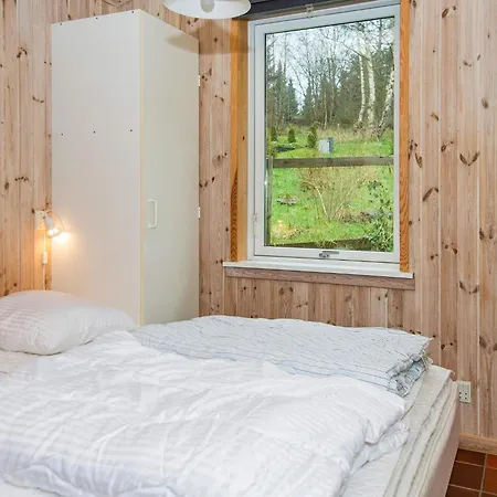 8 Person In * Эбельтофт